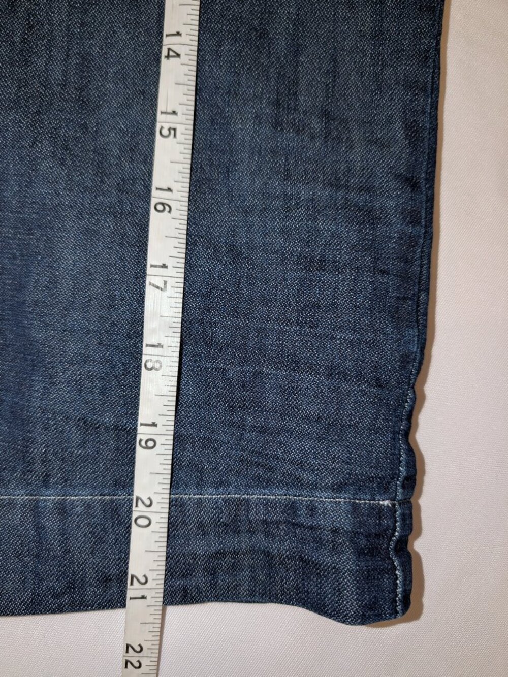 Frank & Eileen | Gabi Popover Top in Vintage Dark Indigo Wash | Size Medium - Picture 13 of 15